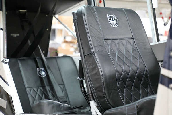 Black_leather_bluethread-600x400.jpg
