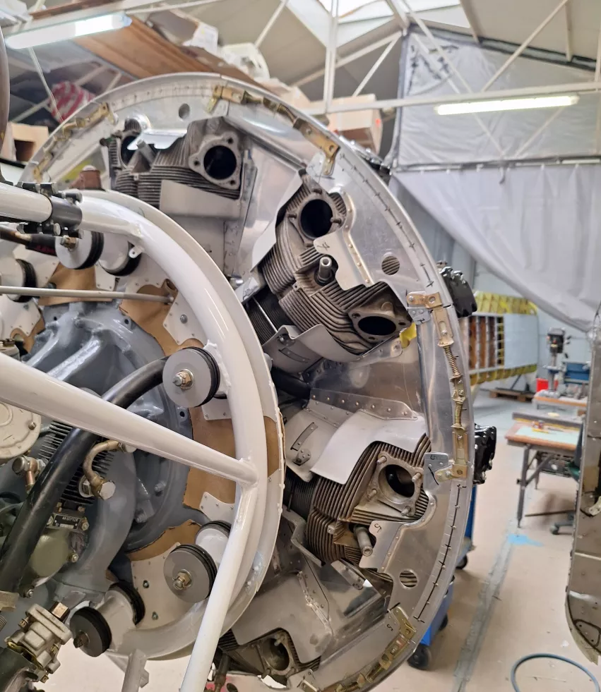 Deflektory silnika widok z tyłu.jpg