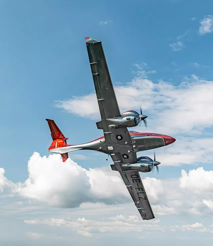 DA42-VI.jpg
