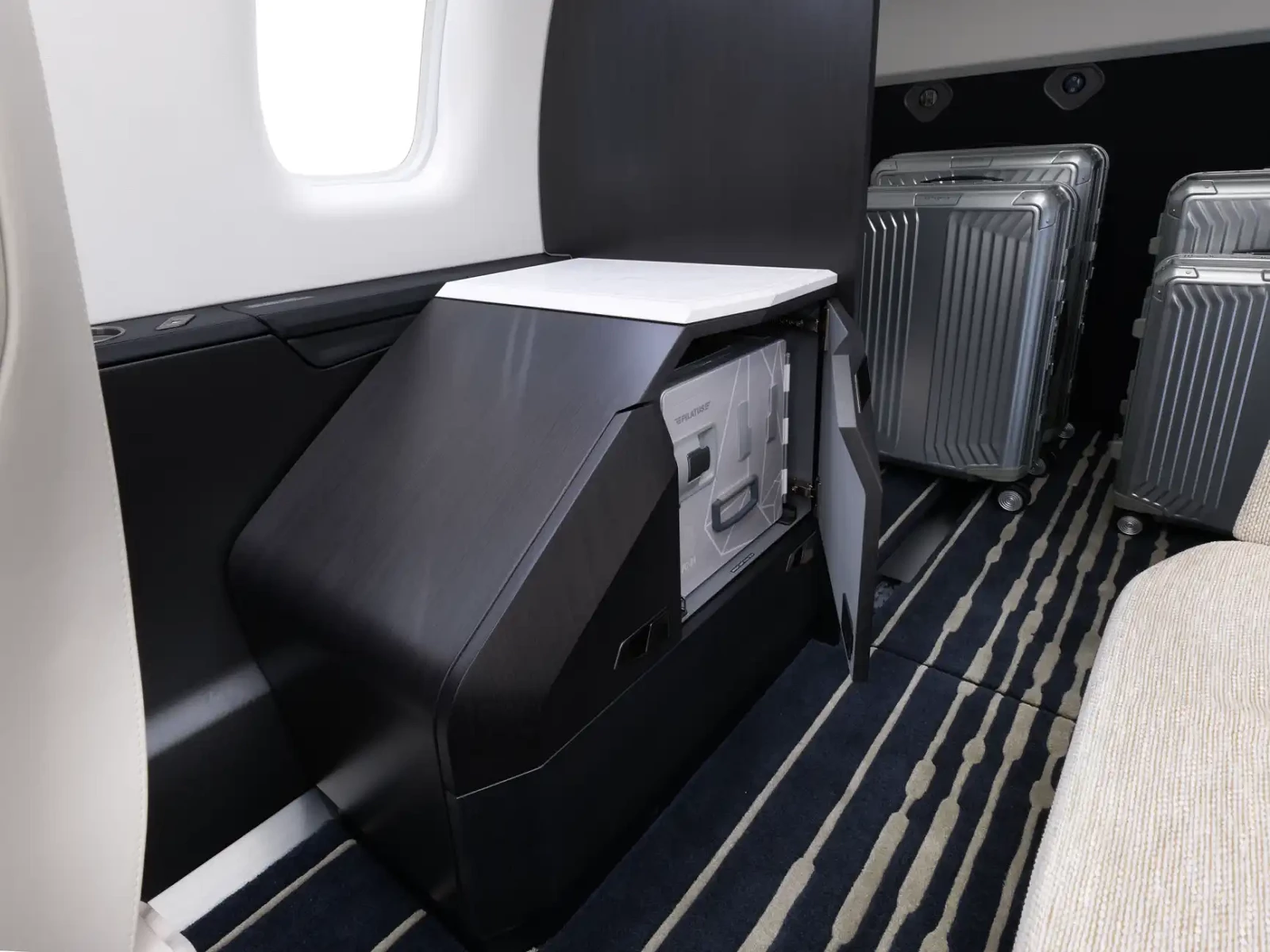 PC-24_Cabin_3.webp