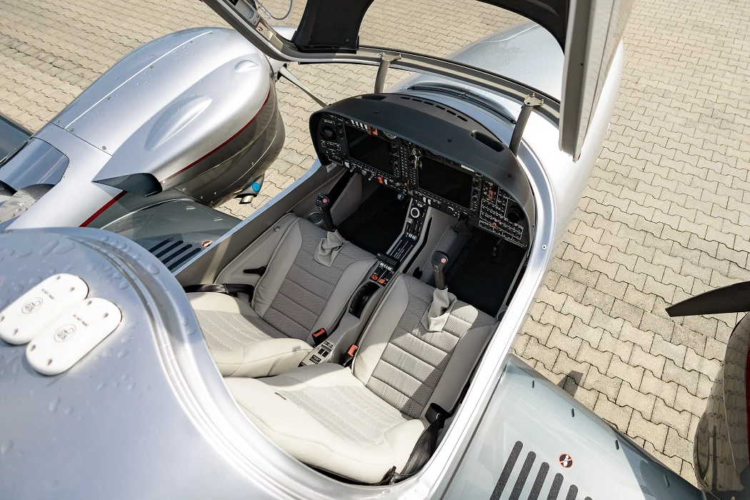 Diamond DA-42 NG SP-HAA _ JB x @ignvtowski _ 52.jpg