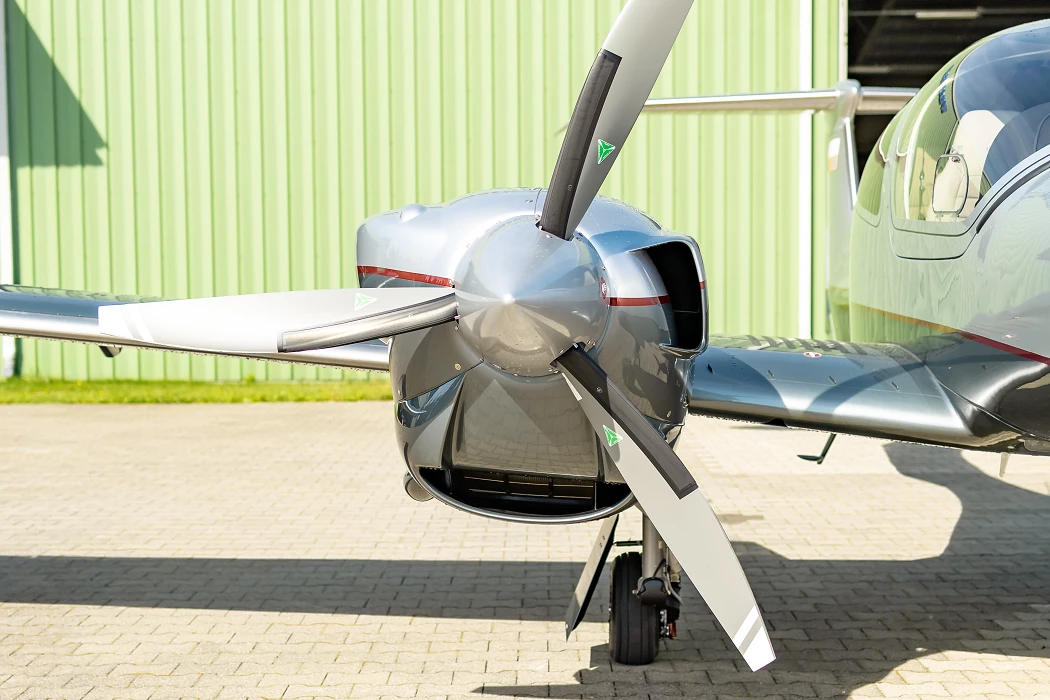 Diamond DA-42 NG SP-HAA _ JB x @ignvtowski _ 15.jpg