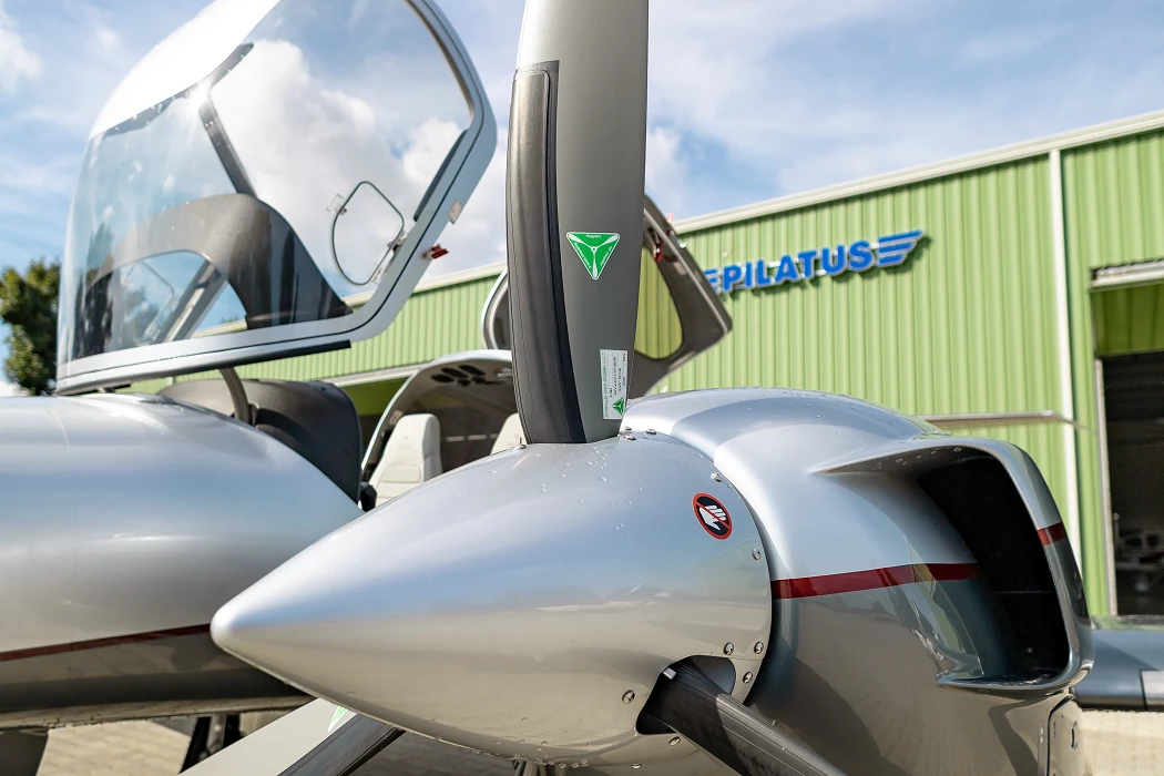 Diamond DA-42 NG SP-HAA _ JB x @ignvtowski _ 50.jpg