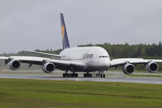 A380LHnr7small1200.jpg