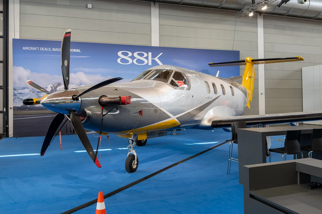 AERO26_20260421_8800.jpg